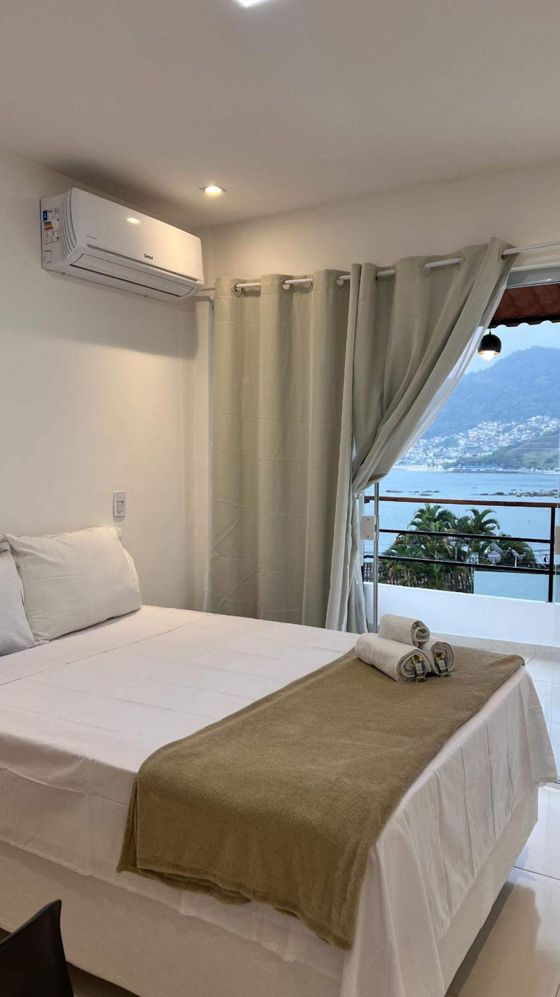 Apartamentos Com Vista Para O Mar - Mirante Do Marinas アングラドスレイス エクステリア 写真